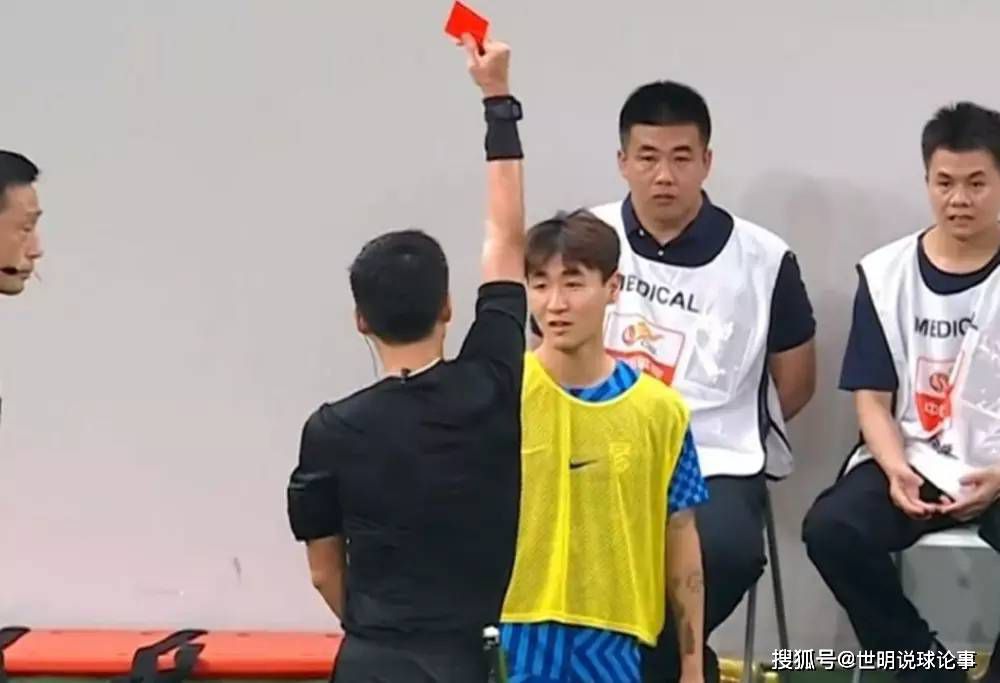 《误杀2》单日票房5613万，累计票房7.23亿，暂列2021年度票房榜第15位。